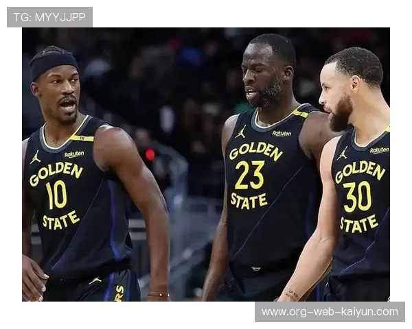 _勇士队三巨头再度合体，展现强大火力_，勇士三巨头是哪三个