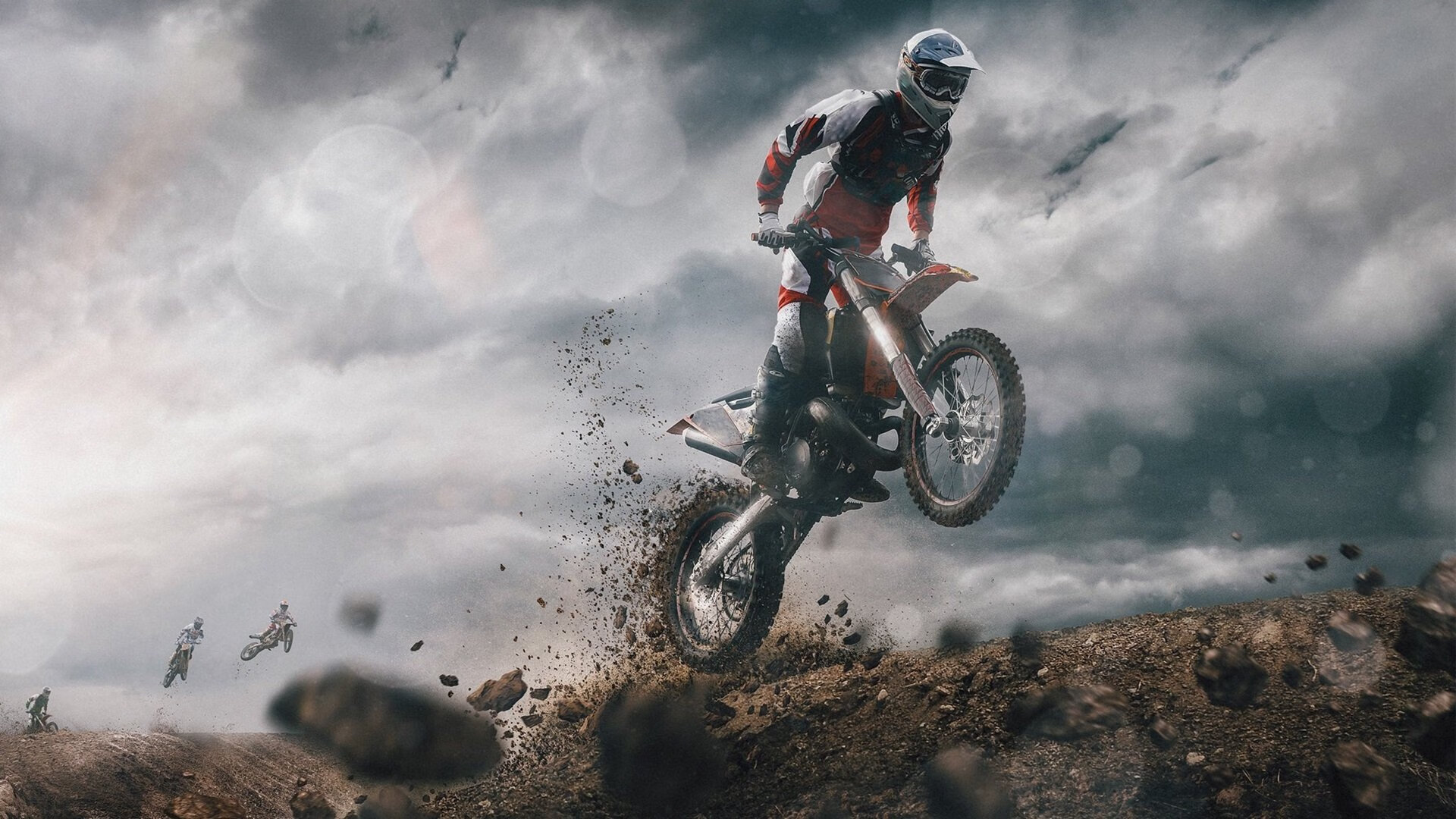 女子游泳队划频节奏控制出色，女子游泳运动